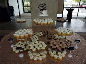 Cup cake display 6